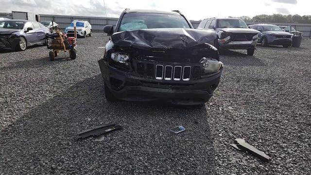 2014 Jeep Compass Sport - zdjęcie 13