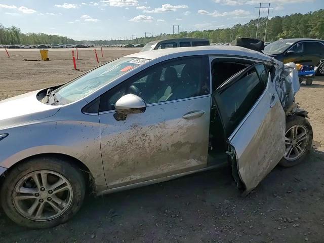 2017 Chevrolet Cruze Lt - zdjęcie 13