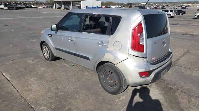 2013 Kia Soul Base - zdjęcie 14