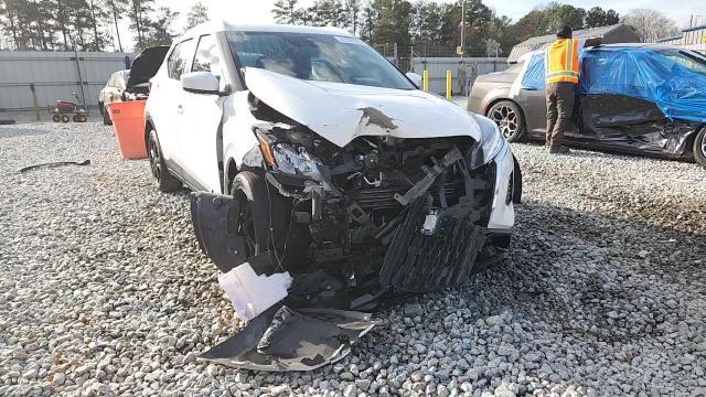 2022 Nissan Kicks Sv - zdjęcie 14