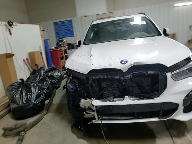2021 BMW X5 xDrive40I - zdjęcie 13