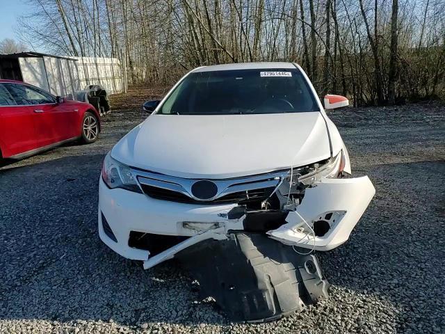 2014 Toyota Camry Le - zdjęcie 13