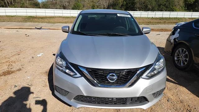 2019 Nissan Sentra S - zdjęcie 13