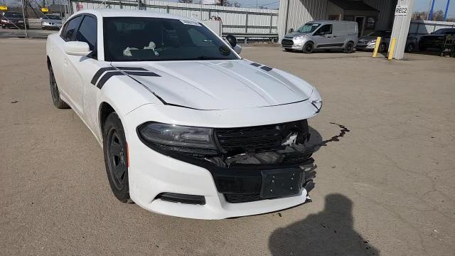 2016 Dodge Charger Police - zdjęcie 13