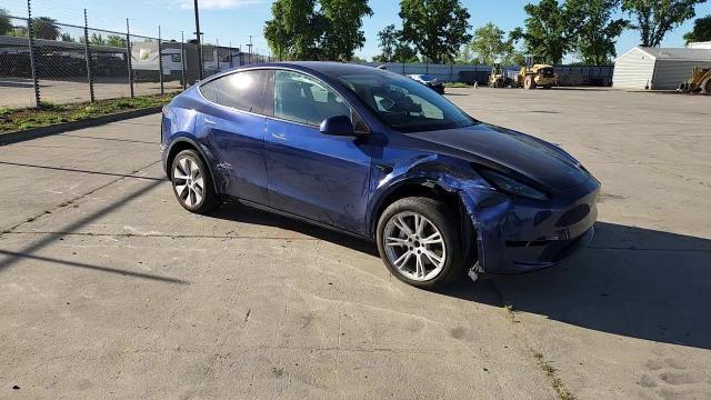 2023 Tesla Model Y - zdjęcie 14