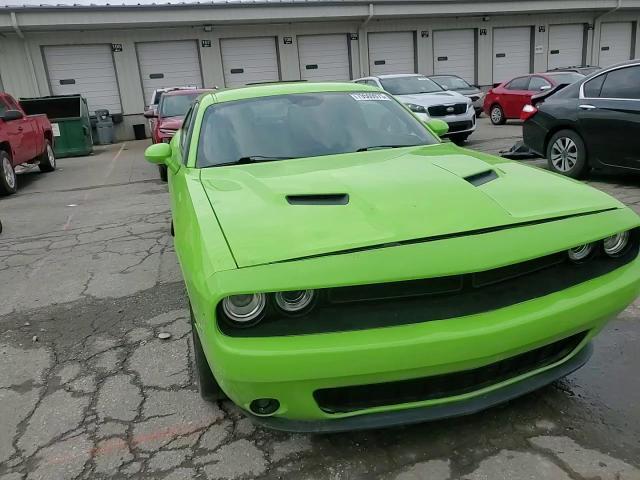 2015 Dodge Challenger Sxt - zdjęcie 13