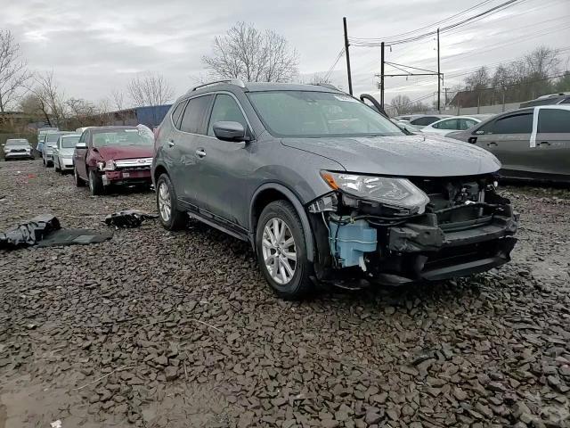 2020 Nissan Rogue Sv - zdjęcie 15