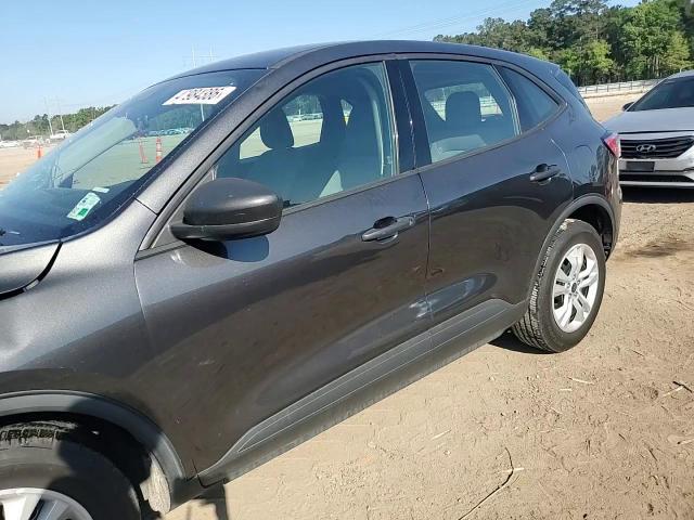 2020 Ford Escape S - zdjęcie 13