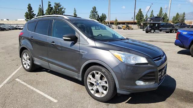 2016 Ford Escape Titanium - zdjęcie 15