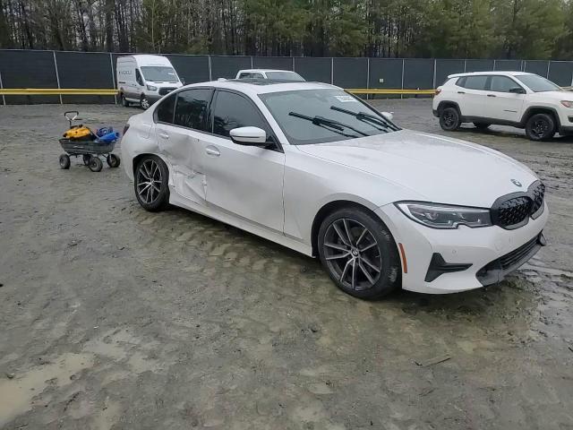 2022 BMW 330I - zdjęcie 13