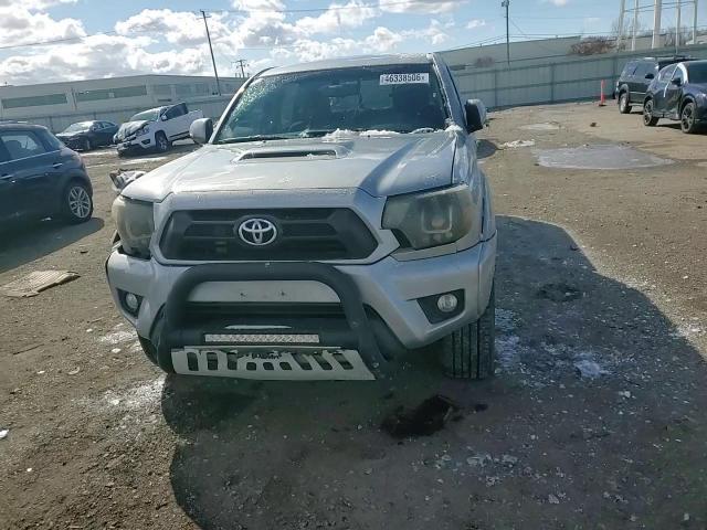 2015 Toyota Tacoma V6 - zdjęcie 13