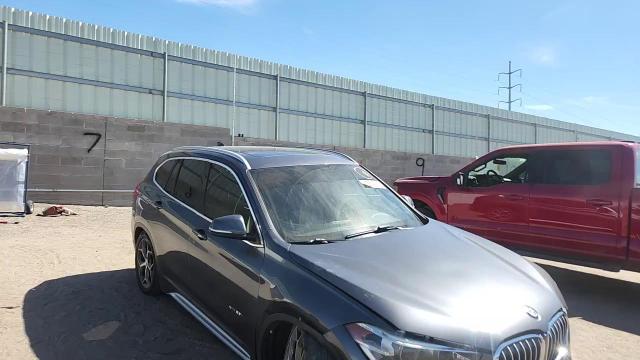 2017 BMW X1 xDrive28I - zdjęcie 14