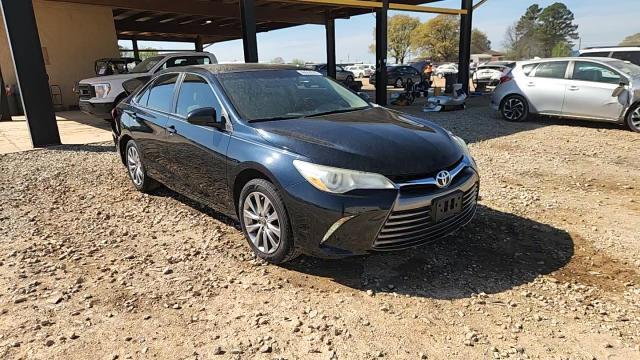 2017 Toyota Camry Xle - zdjęcie 13