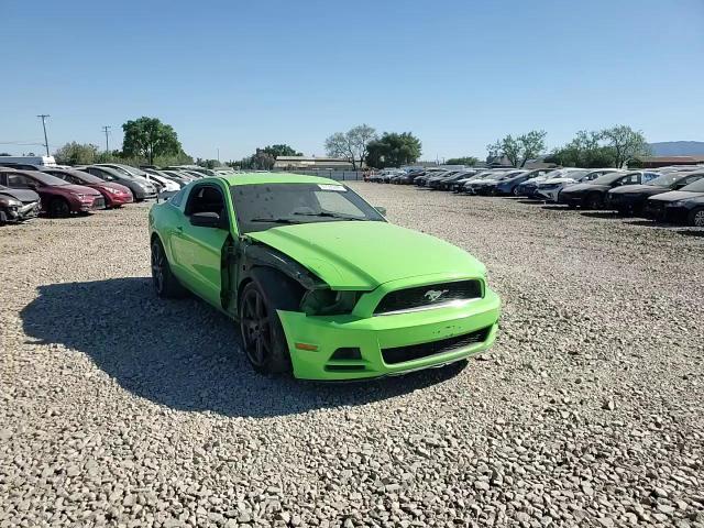 2013 Ford Mustang - zdjęcie 14