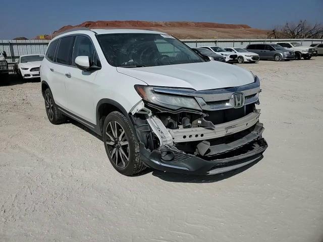 2021 Honda Pilot Touring - zdjęcie 15