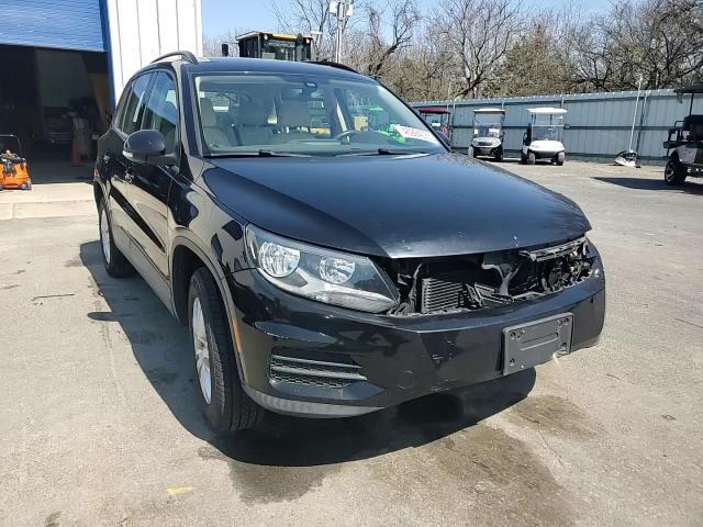 2016 Volkswagen Tiguan S - zdjęcie 14