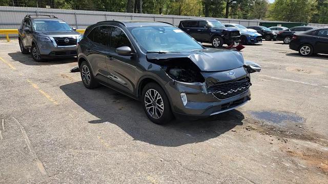 2020 Ford Escape Sel - zdjęcie 15