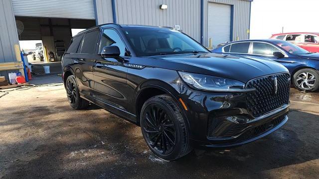 2025 Lincoln Aviator Reserve - zdjęcie 14
