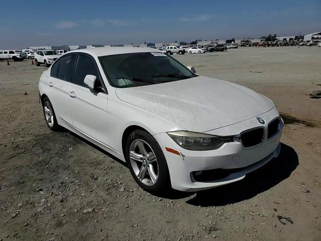 2015 BMW 320 I - zdjęcie 14