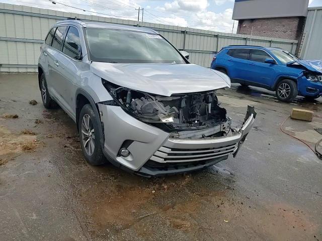 2018 Toyota Highlander Xle - zdjęcie 14