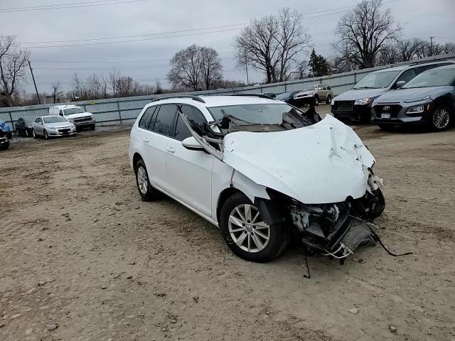 2019 Volkswagen Golf Sportwagen S - zdjęcie 13