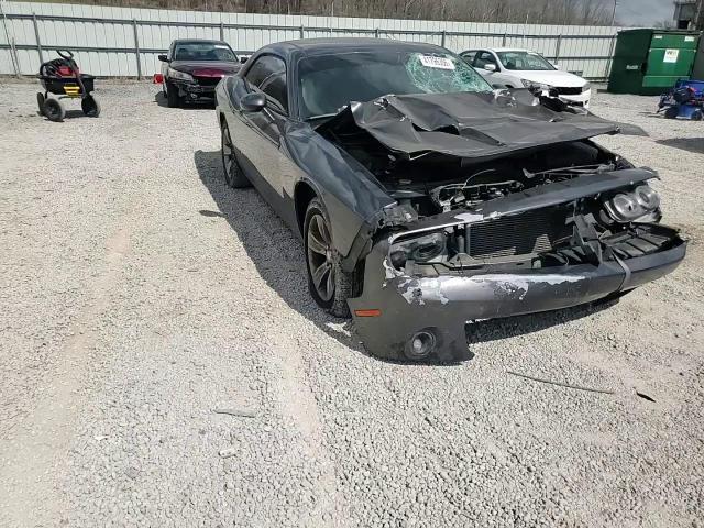 2018 Dodge Challenger Sxt - zdjęcie 13