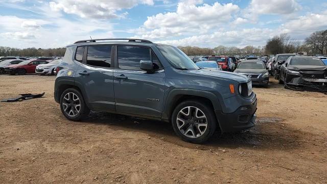 2017 Jeep Renegade Latitude - zdjęcie 14