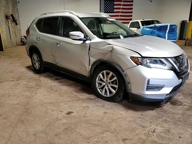 2019 Nissan Rogue - zdjęcie 14
