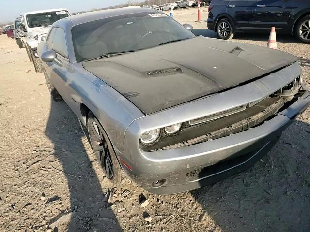 2017 Dodge Challenger R - zdjęcie 13