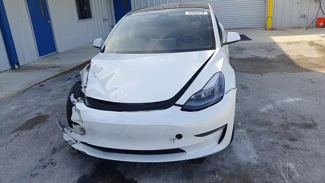 2022 Tesla Model 3 - zdjęcie 14