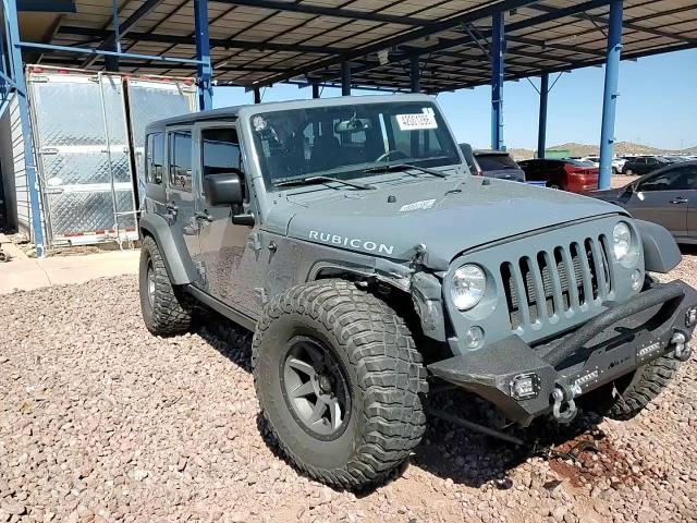 2015 Jeep Wrangler Unlimited Rubicon - zdjęcie 13