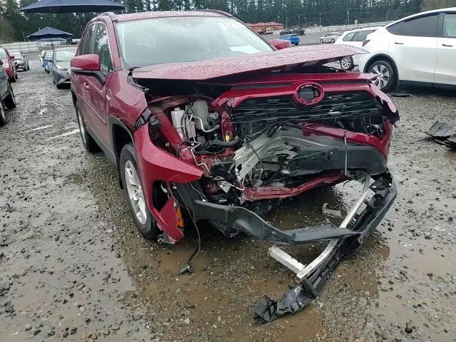 2020 Toyota Rav4 Hybrid Xle - zdjęcie 13