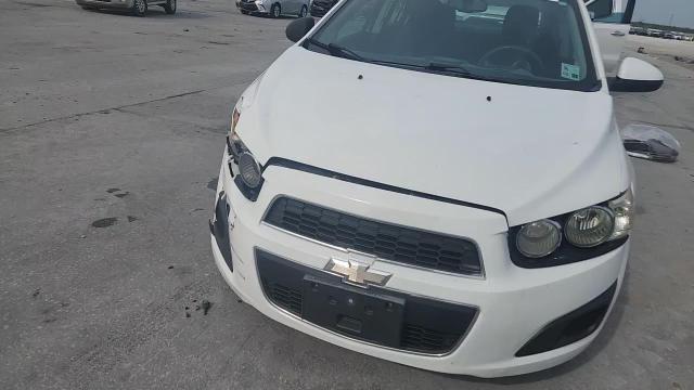 2015 Chevrolet Sonic Lt - zdjęcie 13