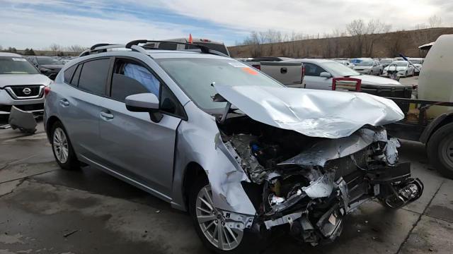 2017 Subaru Impreza Premium - zdjęcie 14