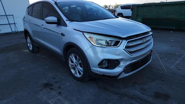 2017 Ford Escape Se - zdjęcie 14