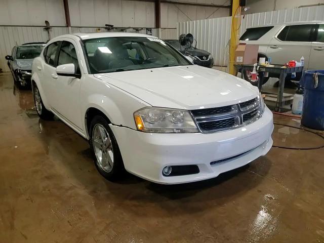 2014 Dodge Avenger Sxt - zdjęcie 13