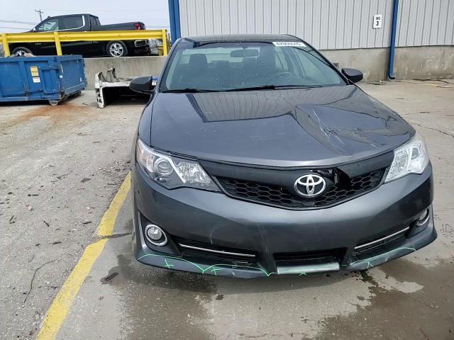 2014 Toyota Camry Se - zdjęcie 14
