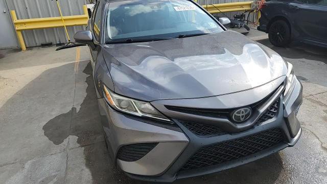 2019 Toyota Camry Se - zdjęcie 13