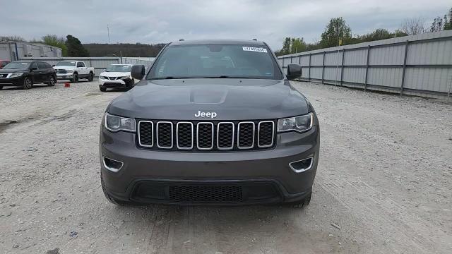 2018 Jeep Grand Cherokee Laredo - zdjęcie 14