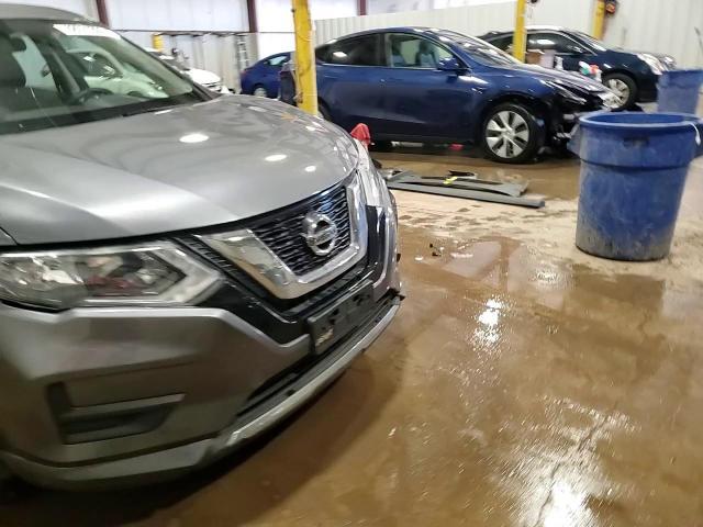 2018 Nissan Rogue S - zdjęcie 14