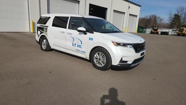 2024 Kia Carnival Lx - zdjęcie 15