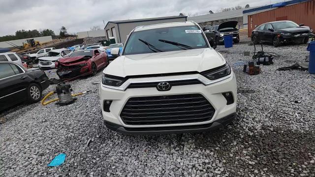 2024 Toyota Grand Highlander Platinum - zdjęcie 14