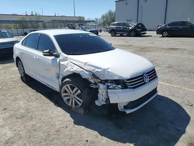 2015 Volkswagen Passat S - zdjęcie 13