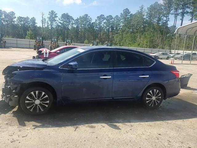 2018 Nissan Sentra S - zdjęcie 14