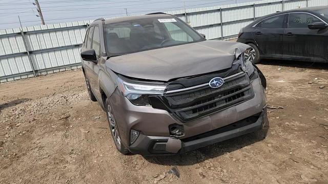 2025 Subaru Forester Touring - zdjęcie 13