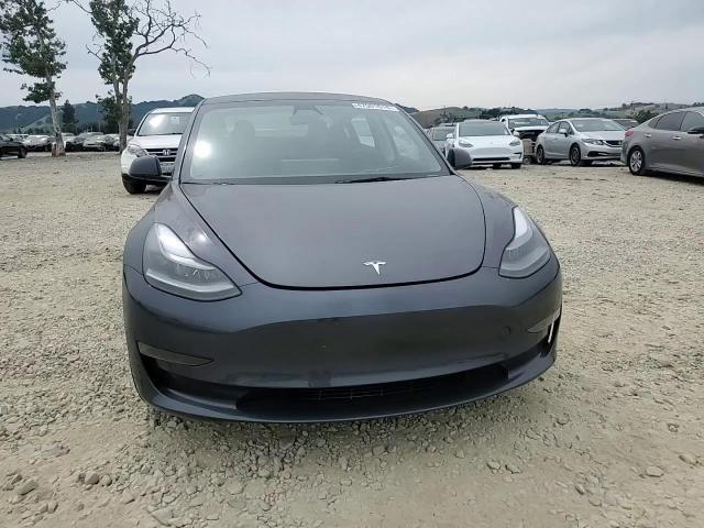 2023 Tesla Model 3 - zdjęcie 13