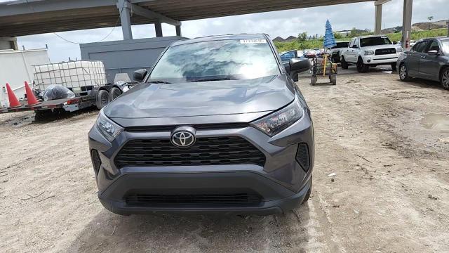 2022 Toyota Rav4 Le - zdjęcie 14