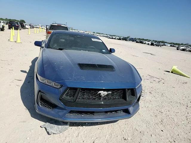 2024 Ford Mustang Gt - zdjęcie 13