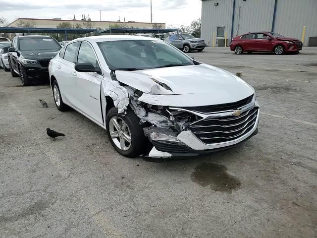 2022 Chevrolet Malibu Ls - zdjęcie 13