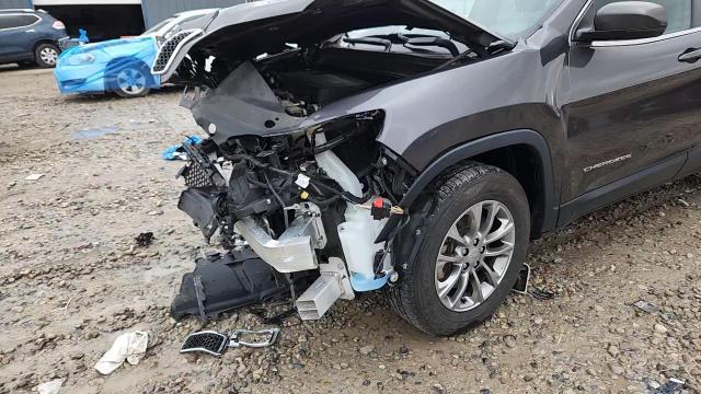 2021 Jeep Cherokee Latitude Lux - zdjęcie 14